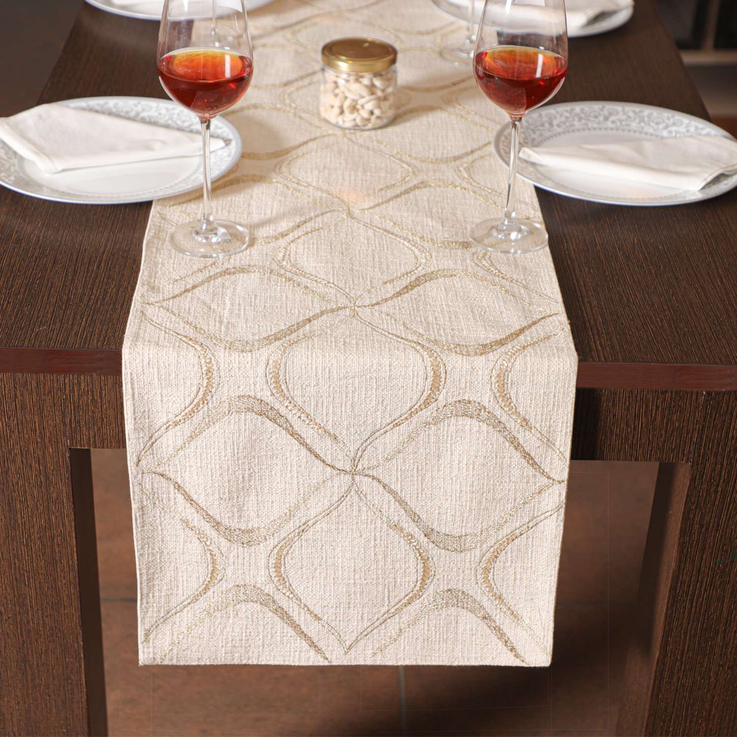 How to Style a Dining Table with a Table Runner and Placemats