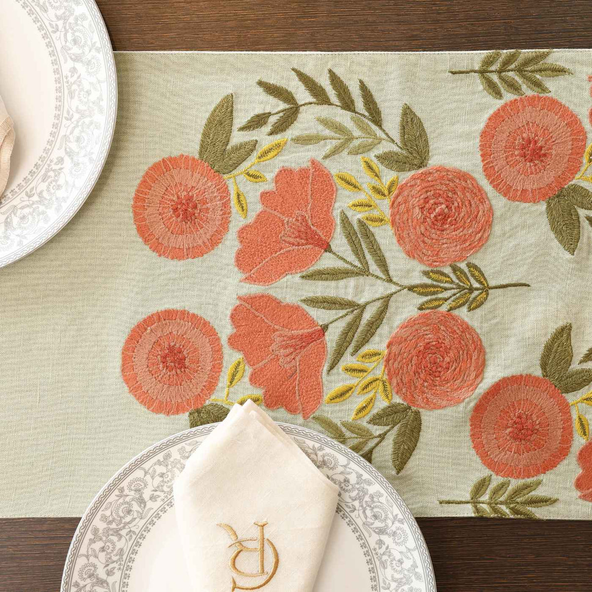 CRHome Dining Table 