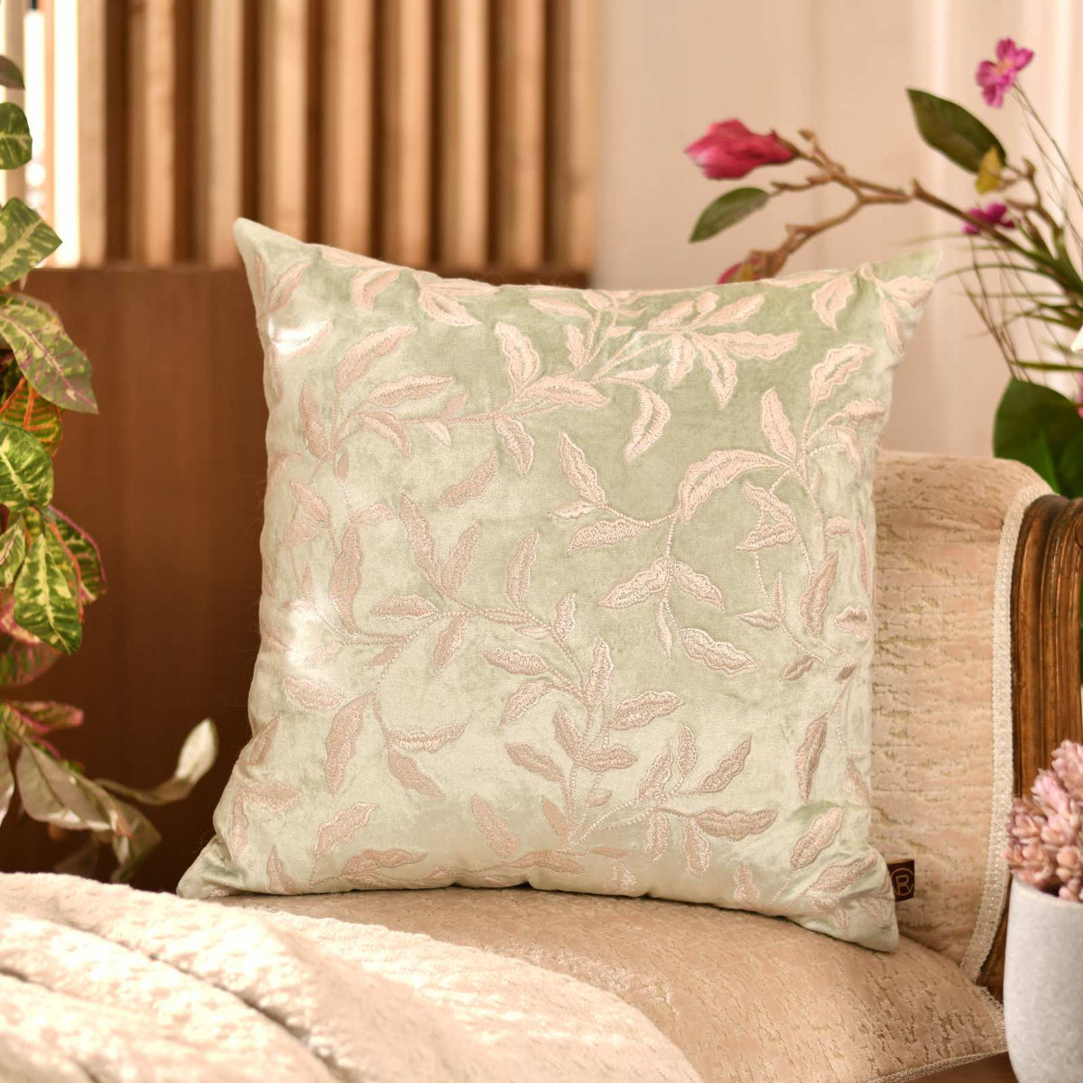 CRHome Luxury Cushion Cover