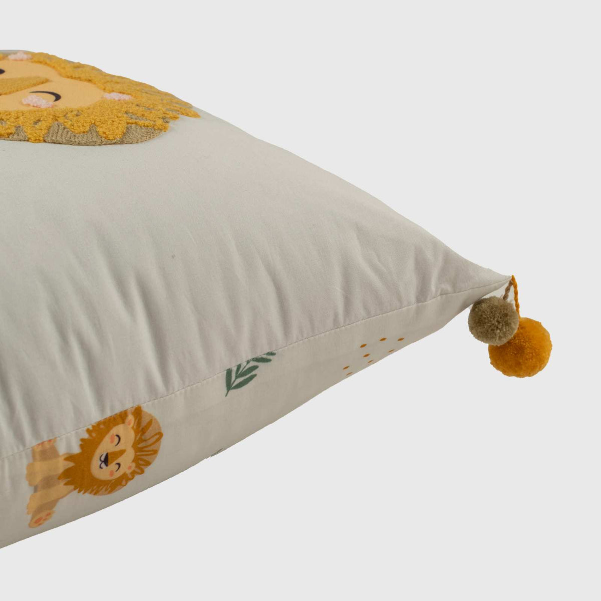 Cuddle Lion Kids Cushion Cover - 16x16 Inch