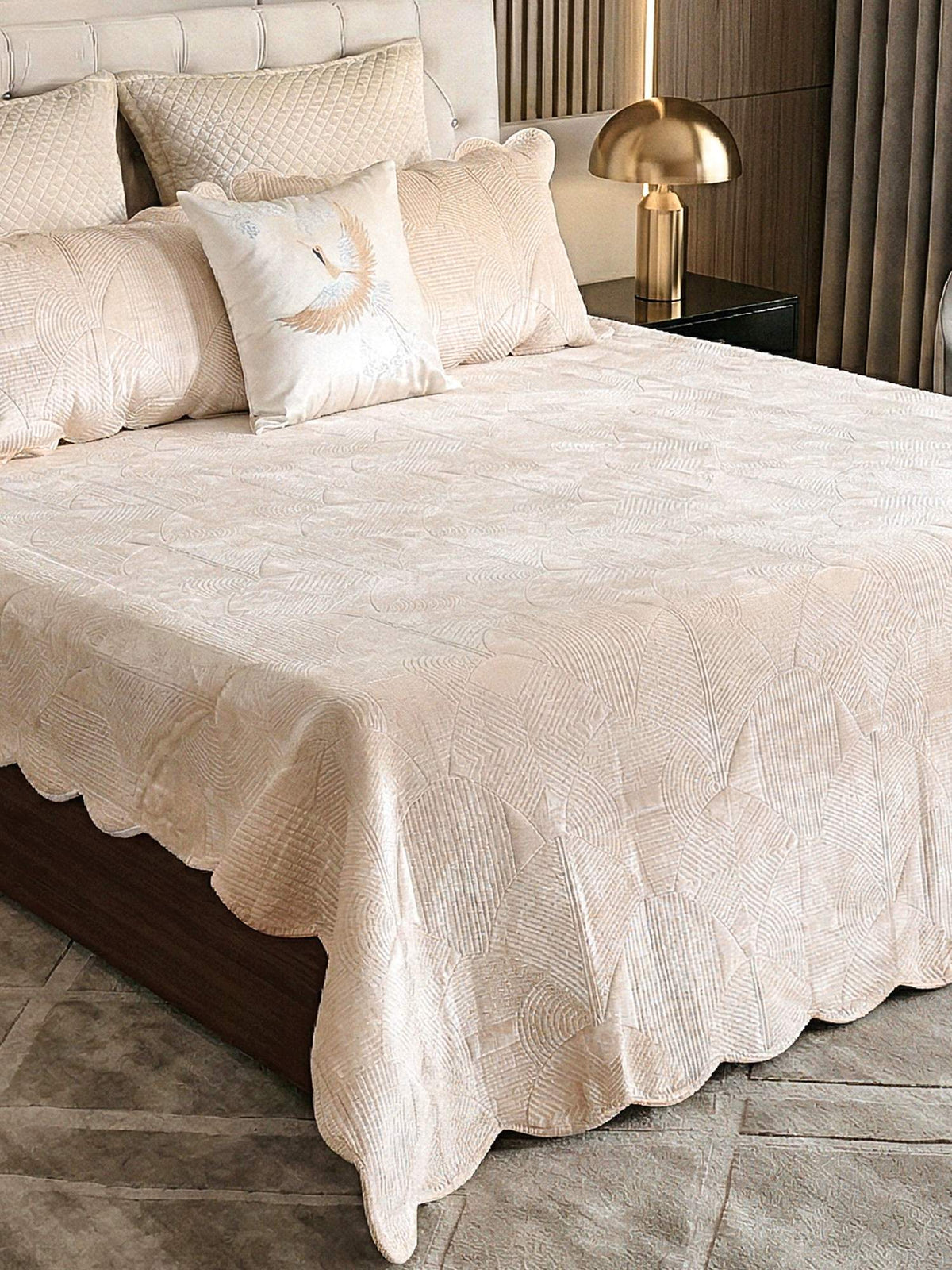 Regal Wave Velvet Quilted Bedspread Set with 2 Pillow Covers