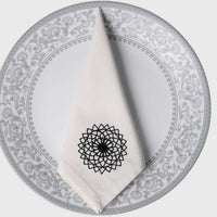 Noir Medallion Luxe Napkin