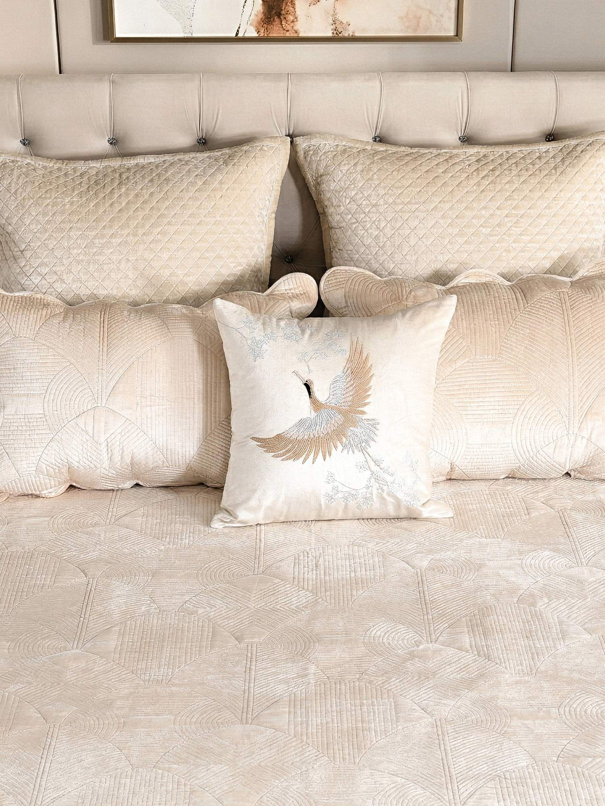 Regal Wave Velvet Quilted Bedspread Set with 2 Pillow Covers