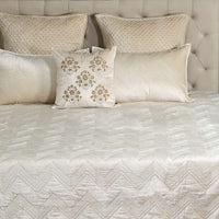 Serene Chevron Embroidered Cotton Viscose Velvet Quilt Set with 2 Pillow Covers