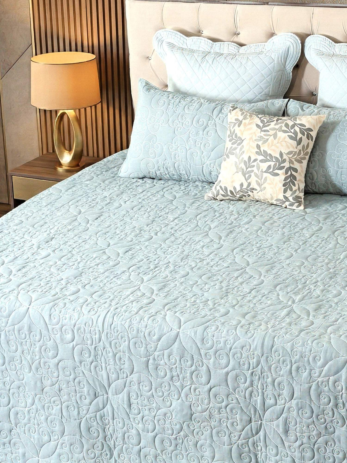 Blue Cotton Linen Geometrical Embroidered Bedspread Set with 2 Pillow Covers