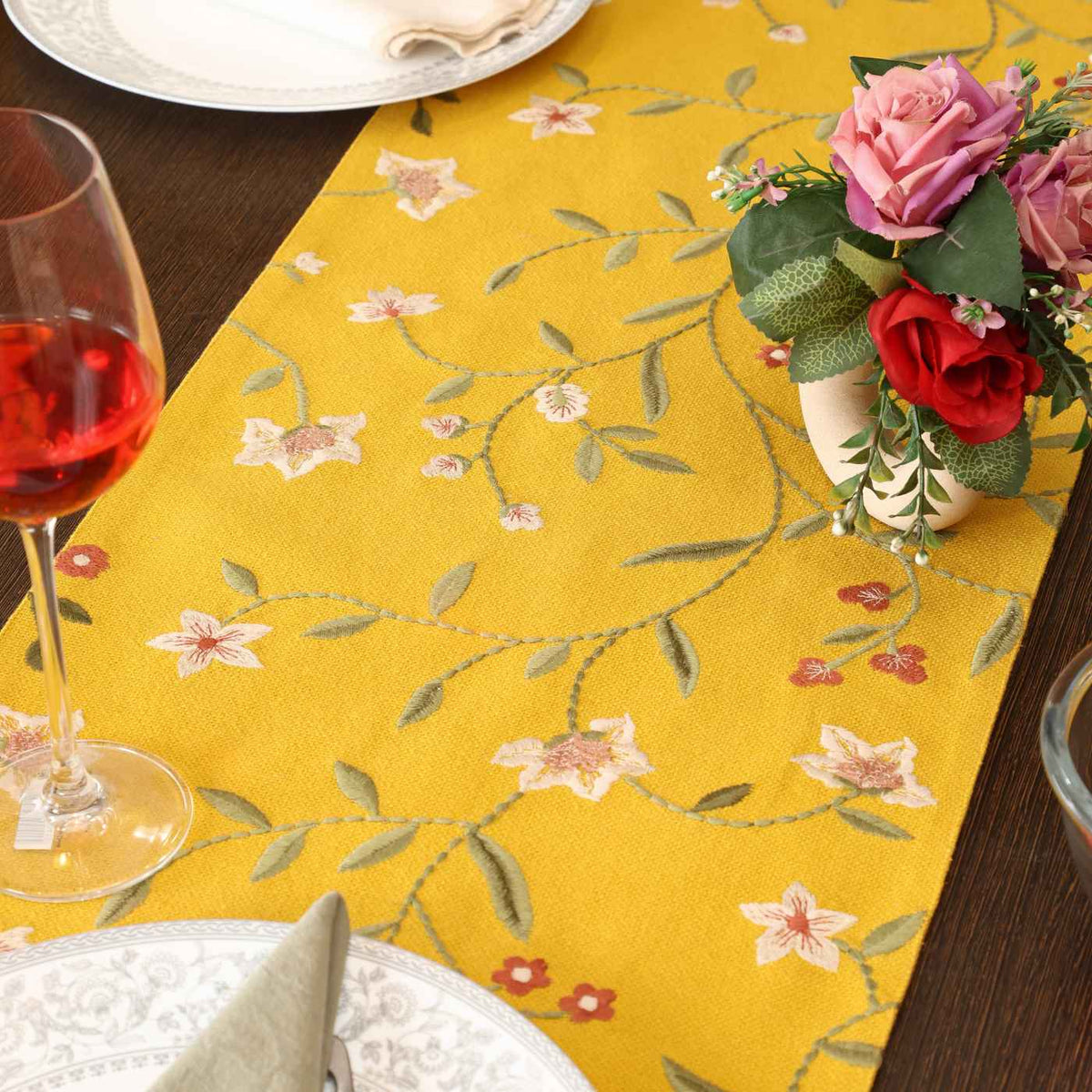 CR Home Luxury Table Runner