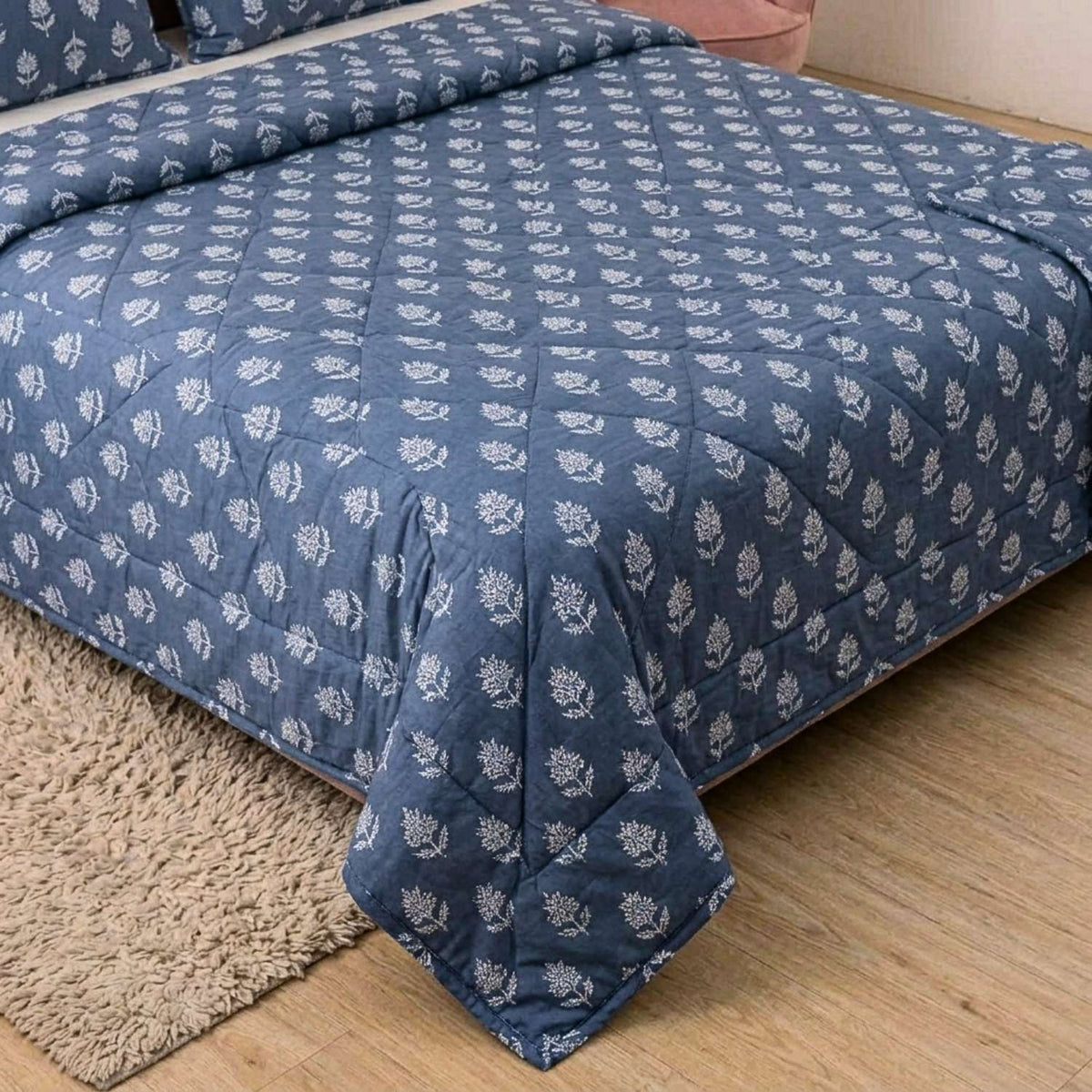 Sapphire Botanique Printed Leaf Kids Quilt with 2 Pillow Cover