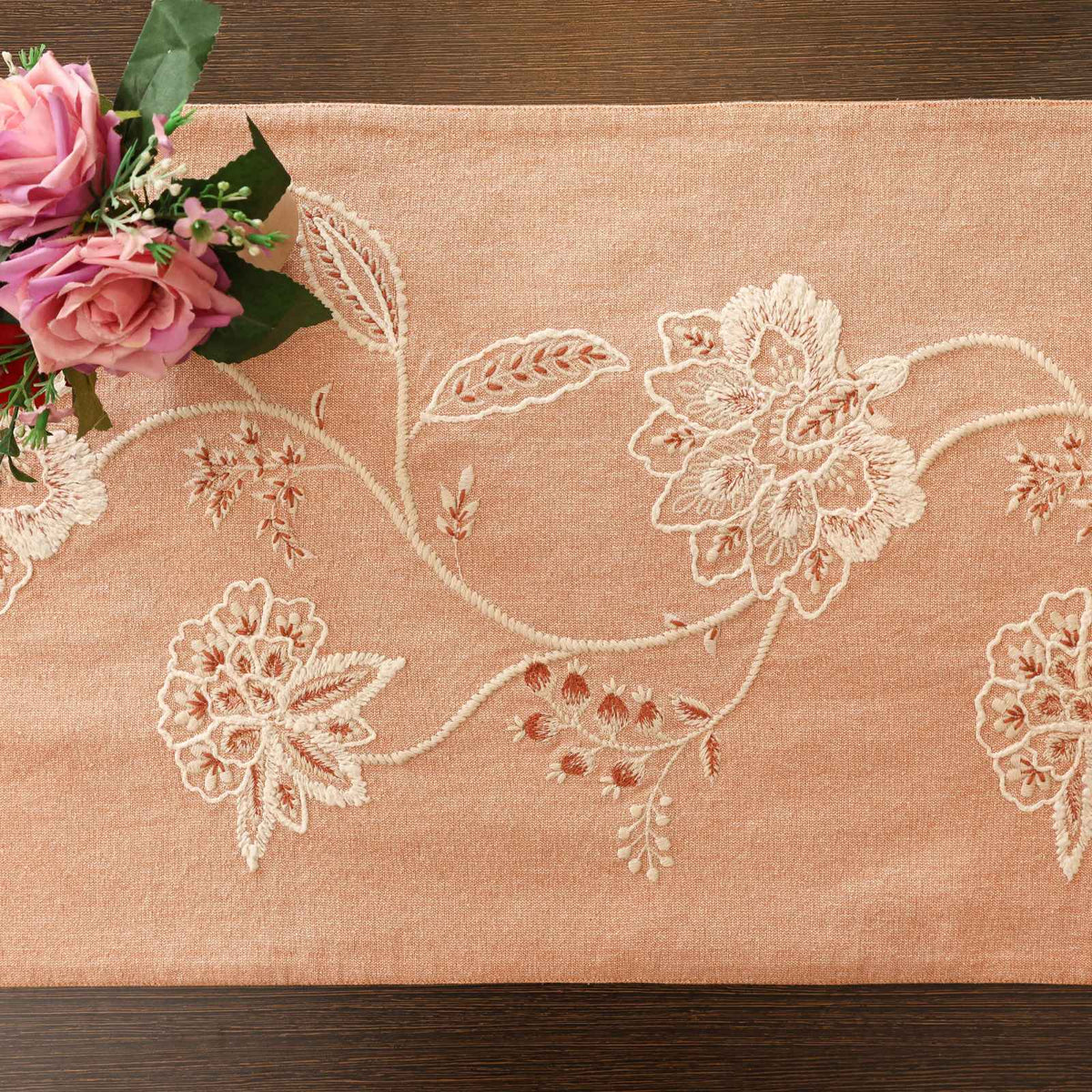 CRHome Table Runner