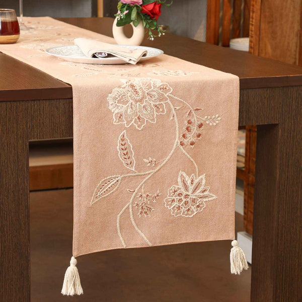 CRHome Table Runner