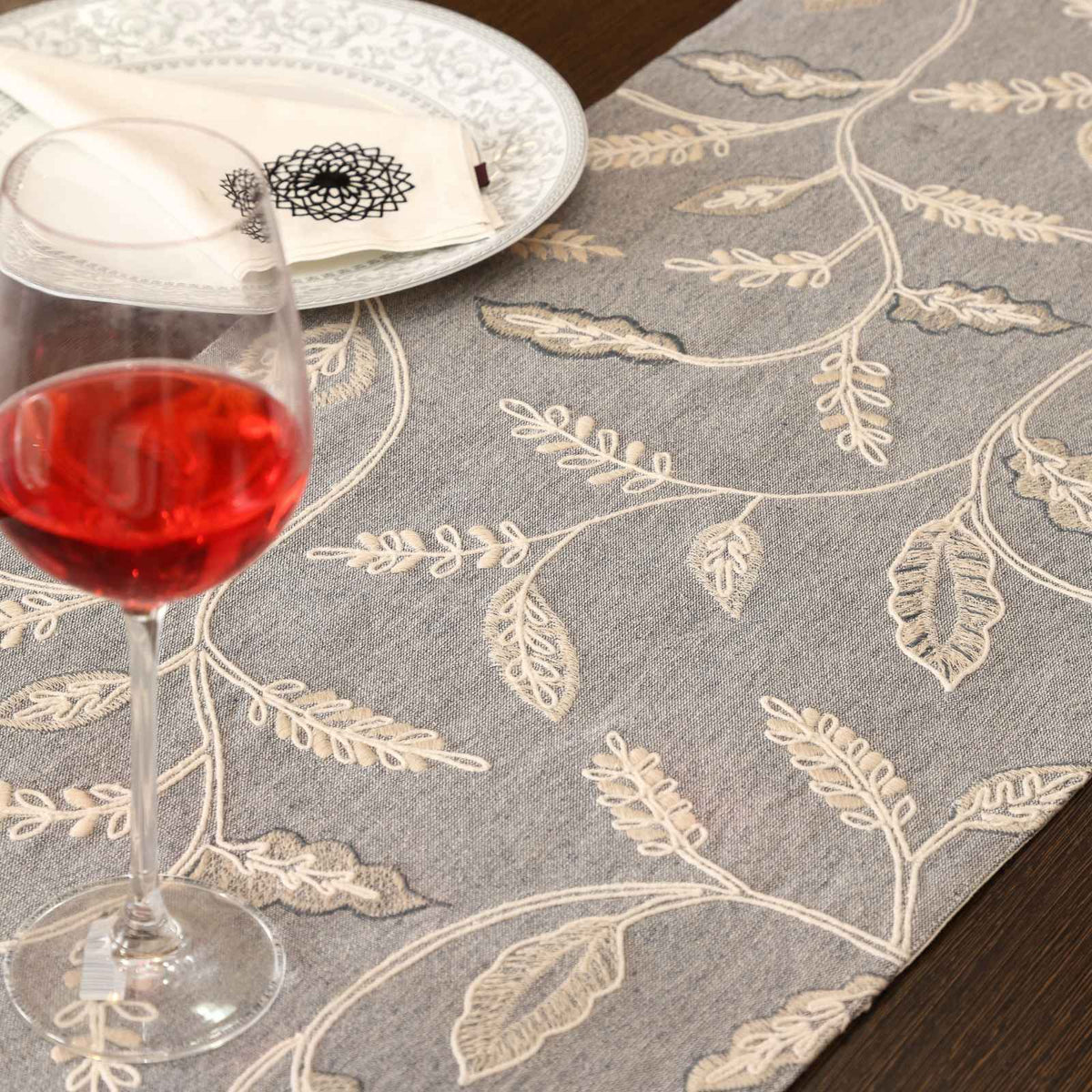 CRHome Table Runner And Placemats​