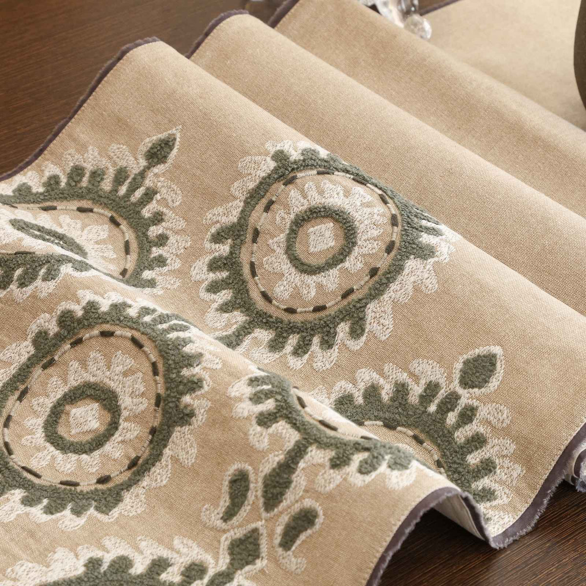 CR Home Dining Table Runners 