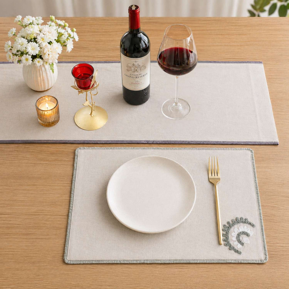 Grey Crest Luxe Chambray Placemat