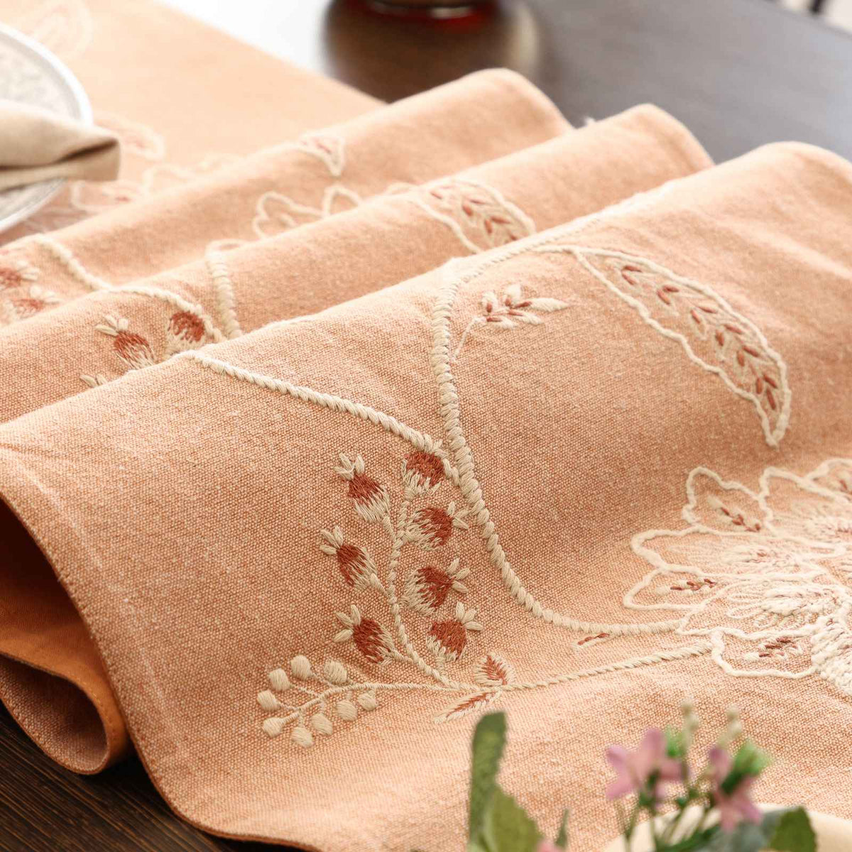 CRHome Table Runner