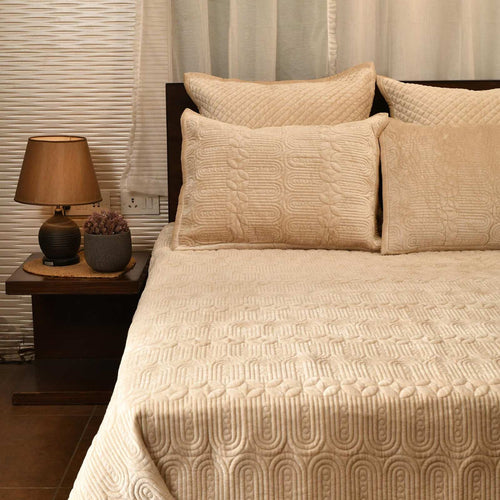  Viscose Velvet Bed Cover